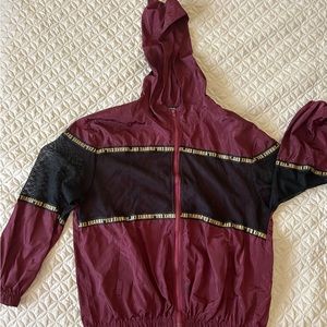 Women’s windbreaker